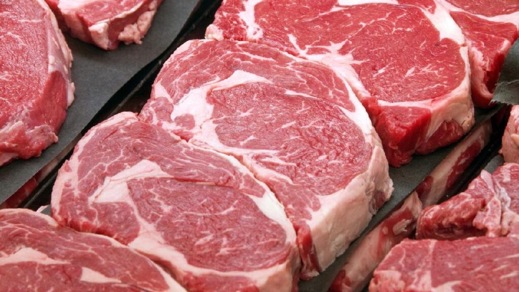 ilustrasi-daging-sapi_169-1024x577 Daging Kambing Vs Daging Sapi, Mana Lebih Tinggi Kolesterolnya?